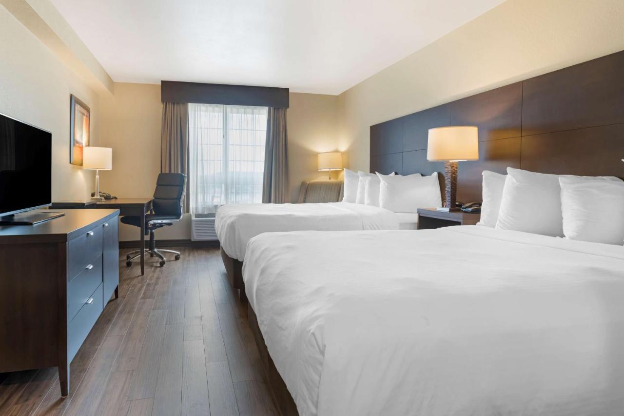 Best Western Plus Saint John Hotel & Suites Exterior foto