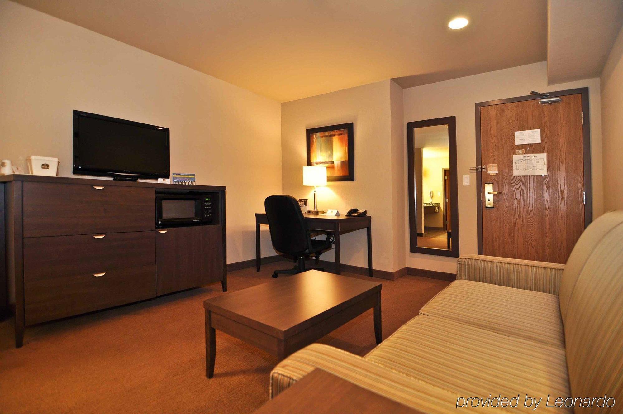 Best Western Plus Saint John Hotel & Suites Habitación foto