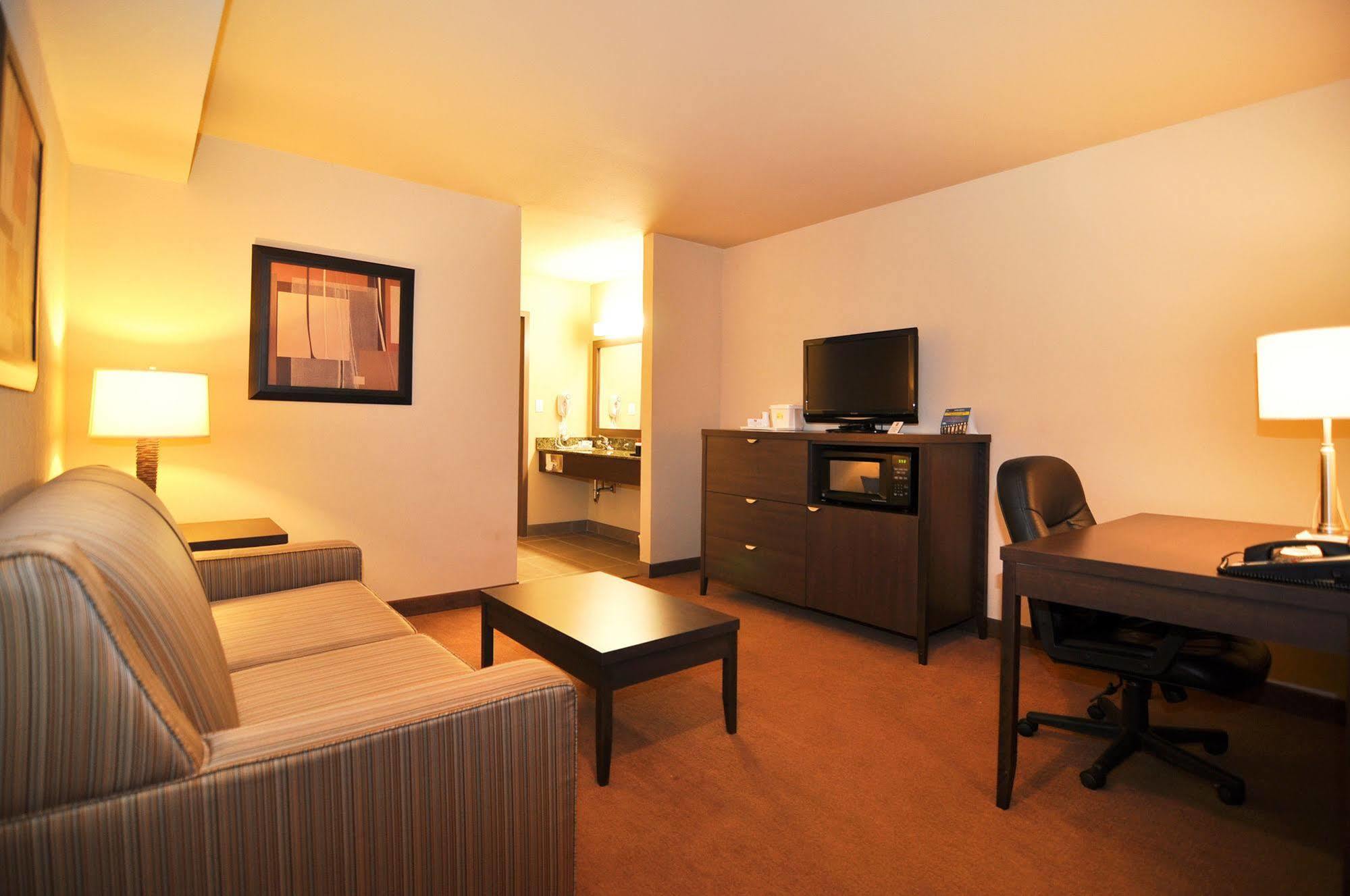 Best Western Plus Saint John Hotel & Suites Exterior foto