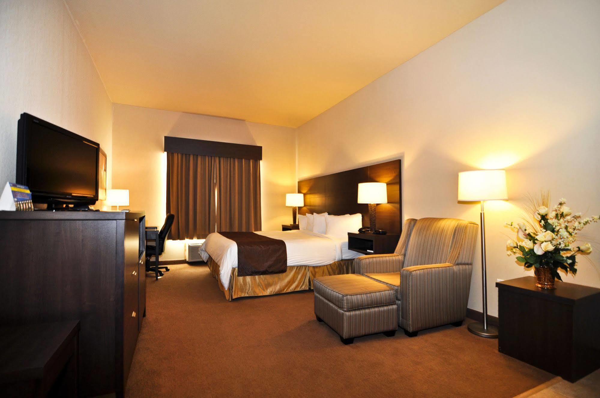 Best Western Plus Saint John Hotel & Suites Exterior foto
